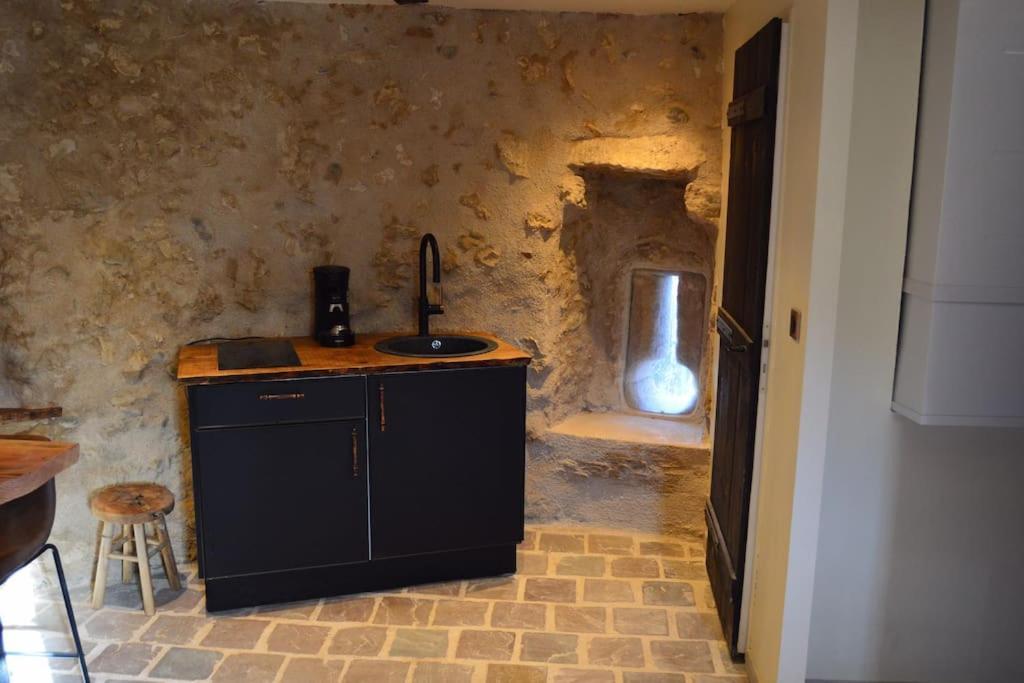 Tour Medievale Fortifiee Entierement Restaure Saint-Sever  Bagian luar foto